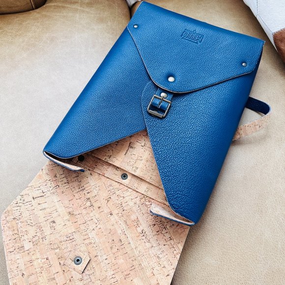 🎒 Experience Sustainability with the MUD Handcrafted Backpack🍀 - Picture 5 of 8